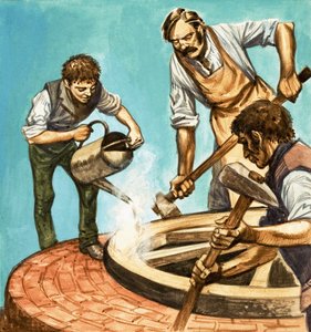 Er was eens... dorpsleven honderd jaar geleden. Wagenmakers zetten de ijzeren rand op een wiel door Peter Jackson