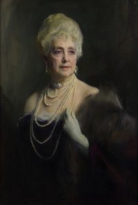 The Right Honourable Mabell Ogilvy Dowager Gravin van Airlie (1866-1956) door Philip Alexius de Laszlo