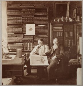 Pyotr Alexandrovich Yefremov en Alexey Petrovich Bakhrushin door Photo studio of Mikhail Volkov