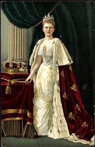 Koningin Wilhelmina van Nederland met kroon, stengel door Photographer German