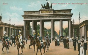 Kaiser Wilhelm II van Duitsland bij de Brandenburger Tor, Berlijn door Photographer German
