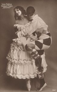 Russische balletdansers Vera Fokina en Michel Fokine in Carnaval, ca. 1910 door Photographer German