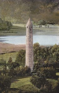 Ierland: Oude Ronde Toren, Glendalough, County Wicklow door Photographer Irish