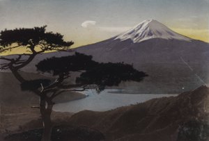 Japan, ca. 1912: Mount Fuji vanaf de Misaka-pas door Photographer Japanese