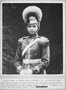 Grootvorstin Maria in het uniform van de Kolonel-in-Chief van de Russische Paardengrenadiers