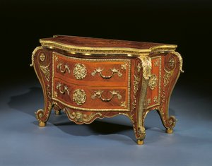 George III bombe commode, c.1760-65 door Pierre Langlois
