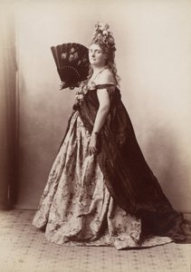 [Gravin de Castiglione, uit Série des Roses], 1895