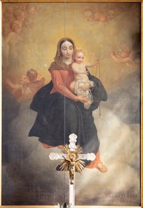 Binnenaanzicht, schilderij "Onze Lieve Vrouw met Kind met Rozenkrans", altaarstuk op het hoofdaltaar door Pierre Van Hanselaere door Pieter van Hanselaere