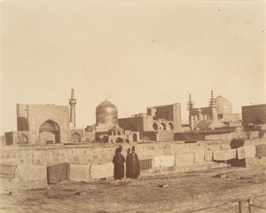 Algemeen uitzicht op MESHED vanaf het dak van een hamam door Possibly by Luigi Pesce.