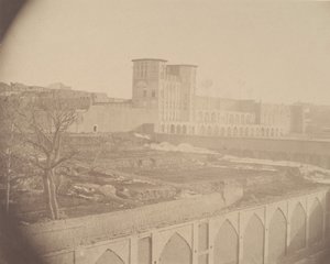[Gezicht op Kermanshah, Hoofdstad van Koerdistan], 1840s-60s. door Possibly by Luigi Pesce.