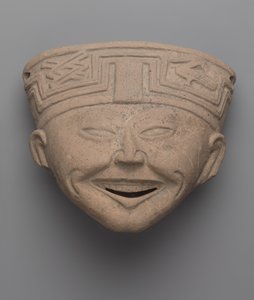 Hoofd van een lachende man, Totonac door Pre Columbian