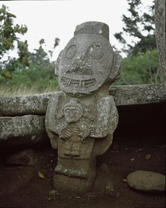 Megalithische sculptuur van vruchtbaarheidsgodin door Pre Columbian Pre Columbian