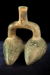 Fytomorf keramiek met dubbel lichaam en stijgbeugelhandvat / Art pr (terracotta) door Precolombian Precolombian