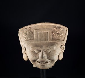  door Precolombian Precolombian