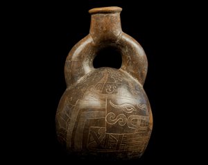 Beugelgreep vaas / Cultuur Chavin (terracotta)