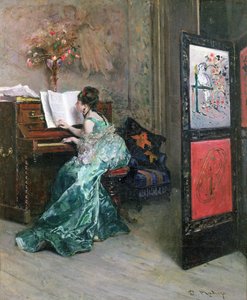 Dame die Piano Speelt in een Interieur