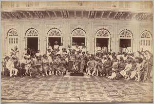  door Raja Deen Dayal