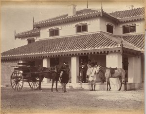  door Raja Deen Dayal
