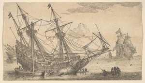 Een koopvaardijschip gekield voor het breeuwen van de romp