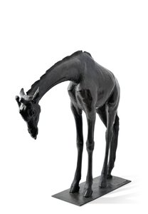Grote Giraffe met Gebogen Hoofd, gemodelleerd 1909-10, gegoten voor 1913 door Rembrandt Bugatti