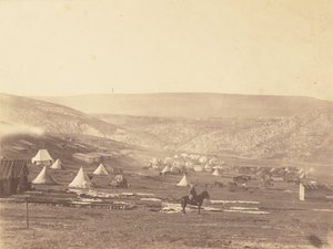 Cavaleriekamp, Balaklava, kijkend naar het Plateau van Sebastopol. door Roger Fenton