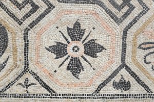 Geometrisch patroon van de Via san Rocchino domus, 2e eeuw na Christus (mozaïek) door Roman