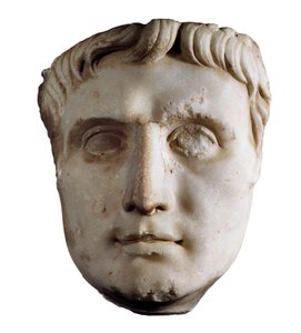 Masker van keizer Augustus (Caius Julius Caesar Octavianus Augustus), 63 v.Chr. - 14 n.Chr. (marmeren sculptuur) door Roman