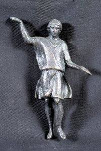 Offerstatuette in brons, coll. privé, 2e eeuw. Vermoedelijk door de pelgrims bij de tempel van Mars. door Roman