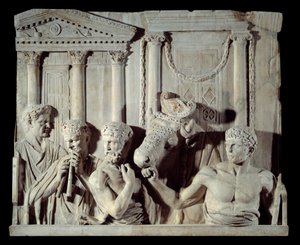 Romeinse oude kunst: Fragment van een architectonisch reliëf: voorbereiding van een offer. Marmeren sculptuur, uit Rome door Roman