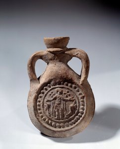 Romeinse kunst: Terracotta lofbulb met voet die een heilige voorstelt door Roman