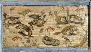 Romeinse kunst: eend, kikker en waterlelies in een vijver. Mozaïek uit de villa van fauna in Pompeii. 1e eeuw. Dim. 132x164 cm. Museo Archeologico Nazionale, Napels door Roman