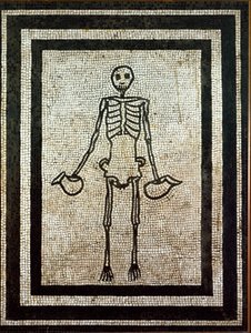 Romeinse kunst: skelet met twee kruiken