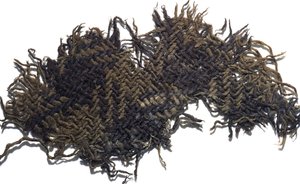 Wollen doekfragment met een eenvoudig ruitpatroon, uit de mond van een pot met een schat aan Romeinse munten, uit Falkirk, ca. 230 AD door Roman