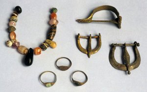 Ringen, gespen en fibulae, Masada (gemengde media)