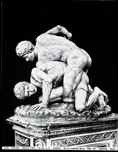 De Worstelaars, naar een Grieks origineel uit de 3e eeuw voor Christus (marmer) door Roman Roman