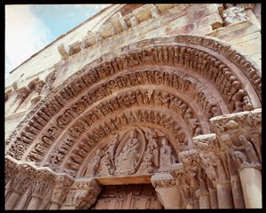 Romaans kunst: timpaan van de kerk van Saint Dominica (Iglesia de Santo Domingo, timpaan van de St Dominic kerk) 12e eeuw Soria, Spanje
