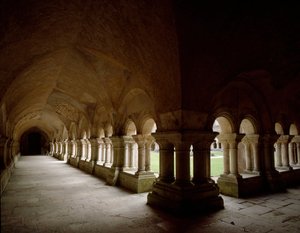 Zicht op het klooster van de cisterciënzer abdij gesticht in de 12e eeuw door Romanesque