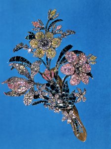 Broche in de vorm van een groot boeket met briljant geslepen diamanten en smaragden, c.1760