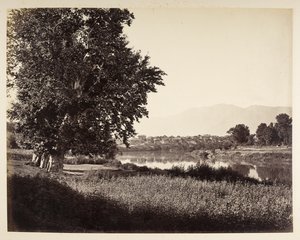 Bij Bihara aan de Jhelum