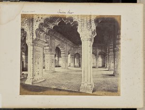 Delhi - Het paleis, interieur van de Diwan-i-Khas door Samuel Bourne