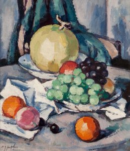 Gemengd Fruit - Meloen, Druiven en Appels, c.1926 door Samuel John Peploe