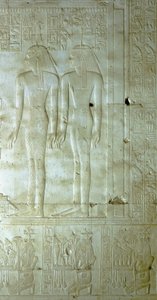 ABYDOS: Tempel van Seti (Sethi) I voor Osiris. Godinnen begeleiden de farao. door School Egyptian
