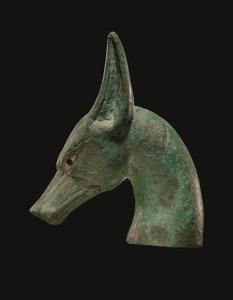 Een Egyptische bronzen scepterbloem door School Egyptian