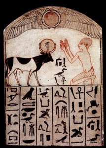 Oude kunst: Serapeum stèle (beschilderde kalksteen). Aanbidding van de God Apis