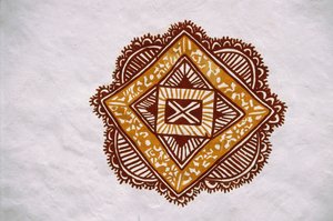 Plaatsen schilderij Mandna bij Jawaly Kala Keuarra, Jaipur, Rajasthan