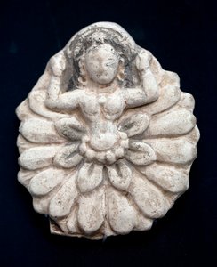 Renaissance van een lotus. Gesneden motief, ongedateerd. Nationaal Museum van Korea, Seoel (Zuid-Korea). door School Korean