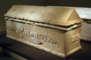 Sarcophagus, Herodium door School Levantine
