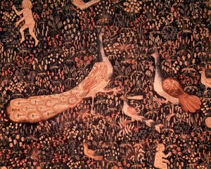 Het gordijn van het Seigneuriale Leven: detail met vogels, pauw
