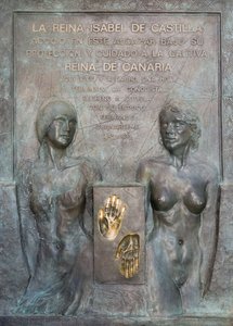 Monument voor Isabel van Castilië in de Alcazar-tuinen door School Spanish