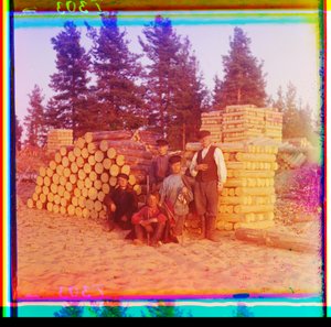 Houthakkers, Svir-rivier, Wolga-Oostzee Waterweg, Rusland door Sergei Mikhailovich Prokudin Gorskii